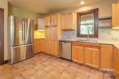 15 Mountain Tea Lane Alexander NC 28701