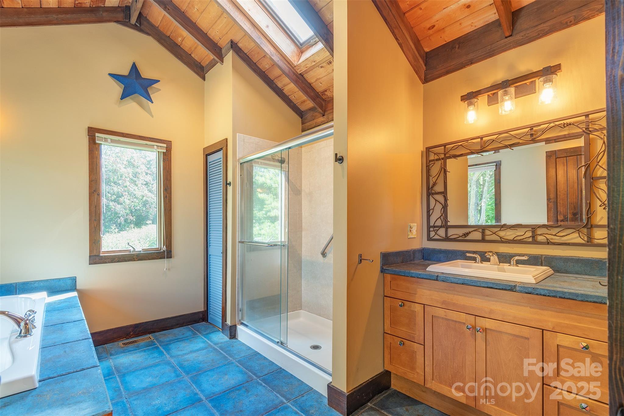 15 Mountain Tea Lane Alexander NC 28701