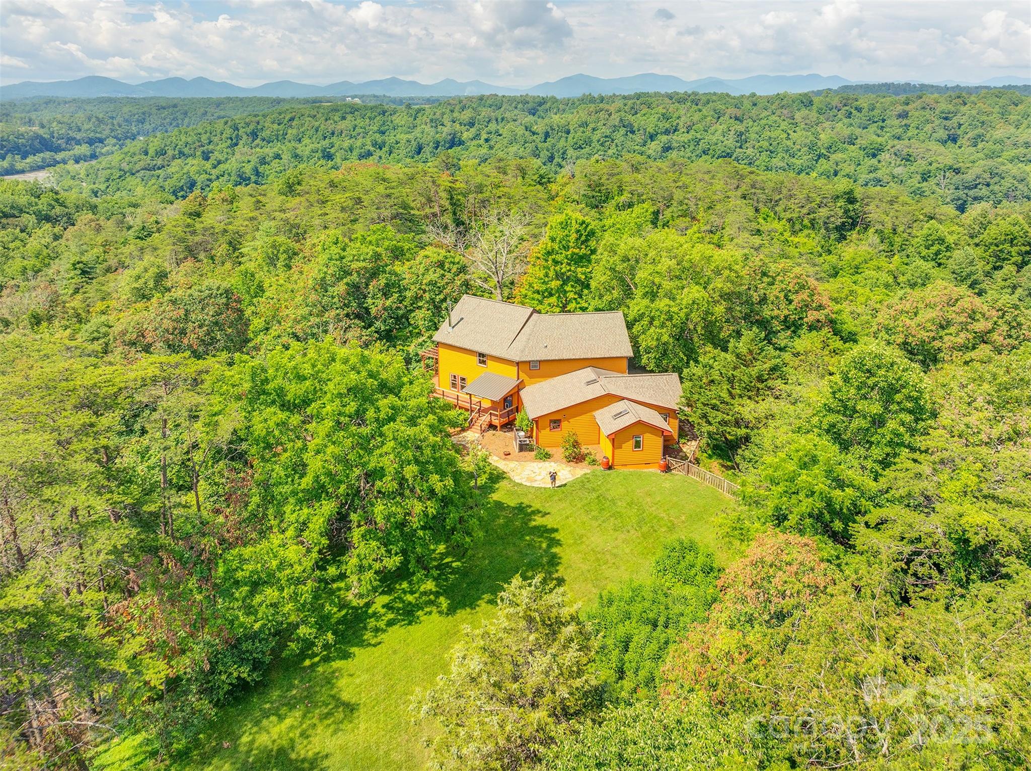 15 Mountain Tea Lane Alexander NC 28701