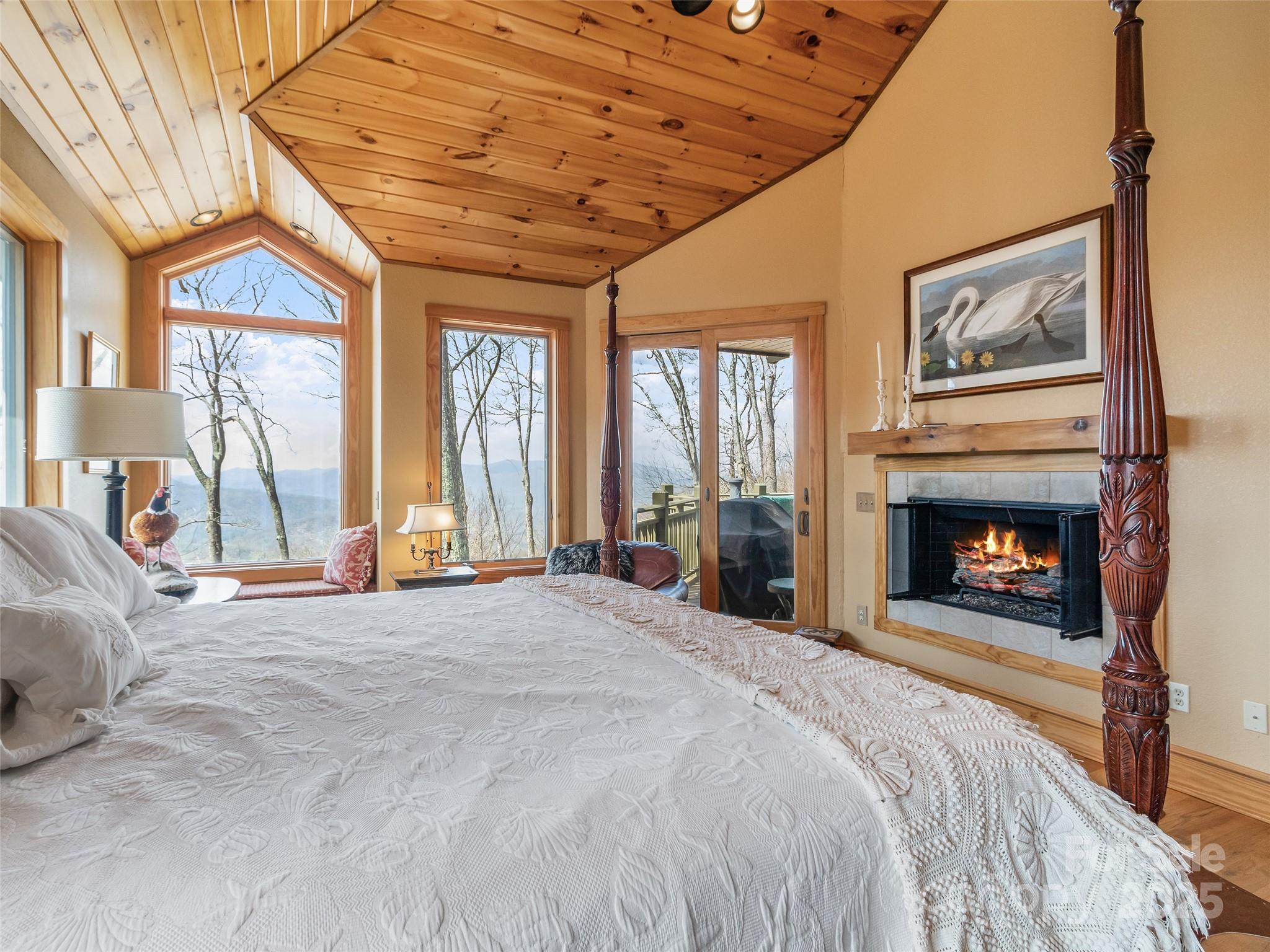 20 Springflower Court Burnsville NC 28714