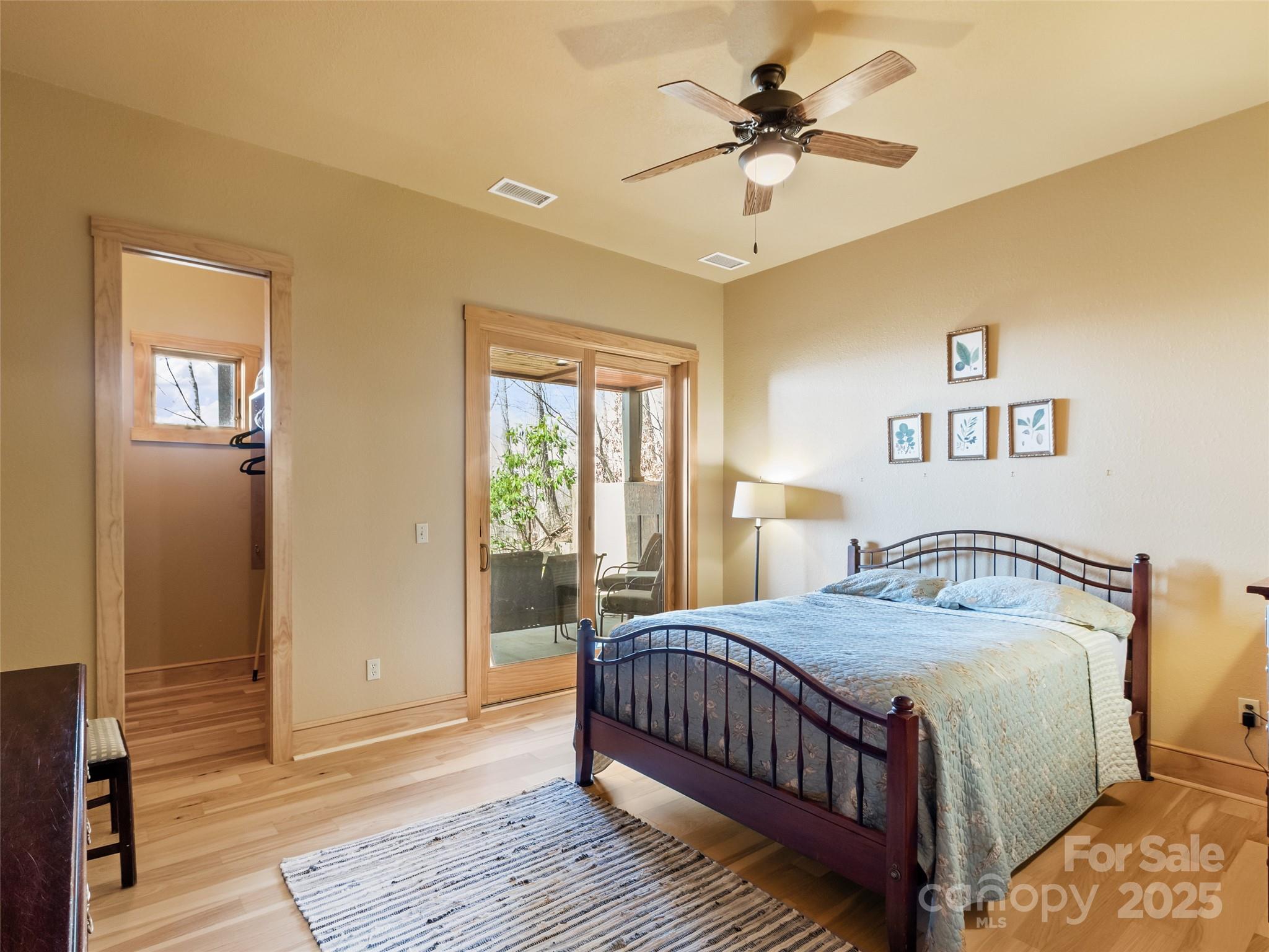 20 Springflower Court Burnsville NC 28714