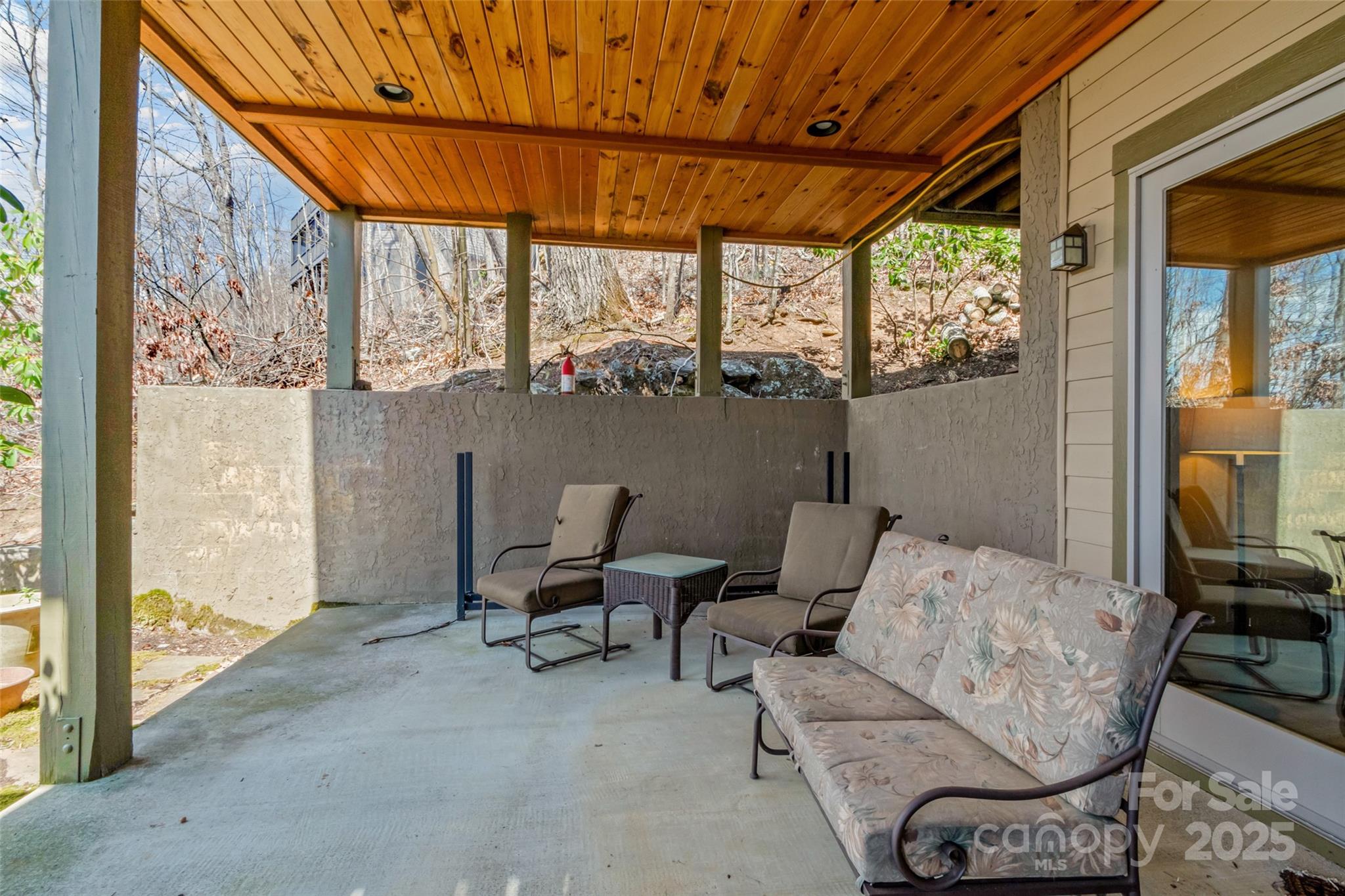 20 Springflower Court Burnsville NC 28714