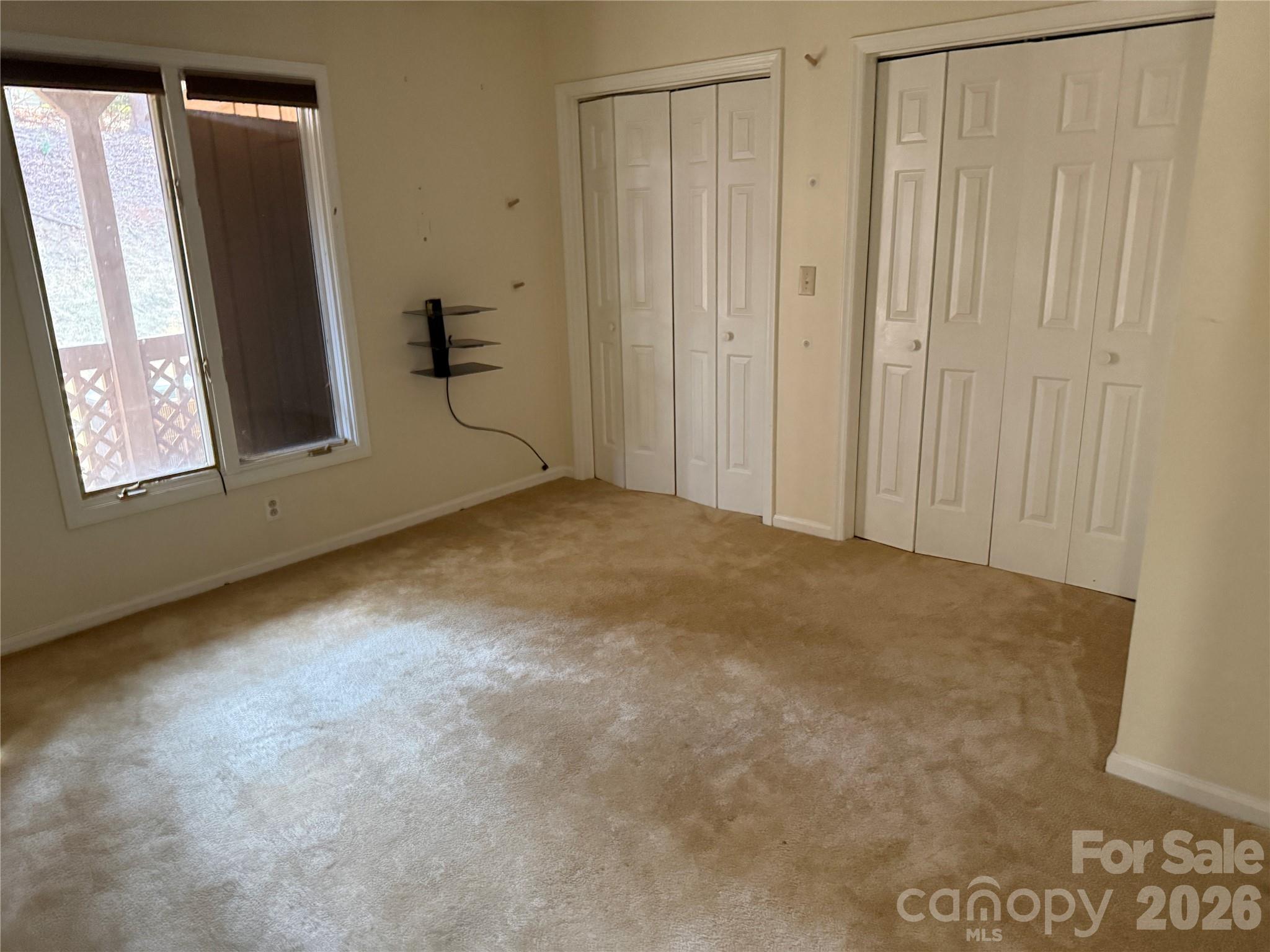 1720 12th Street NE Hickory NC 28601