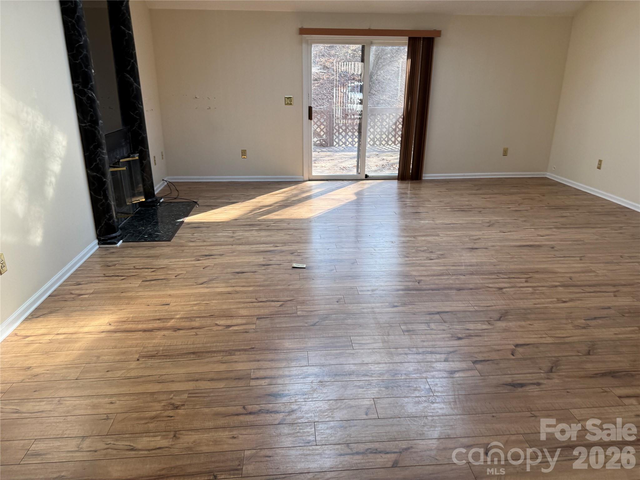 1720 12th Street NE Hickory NC 28601