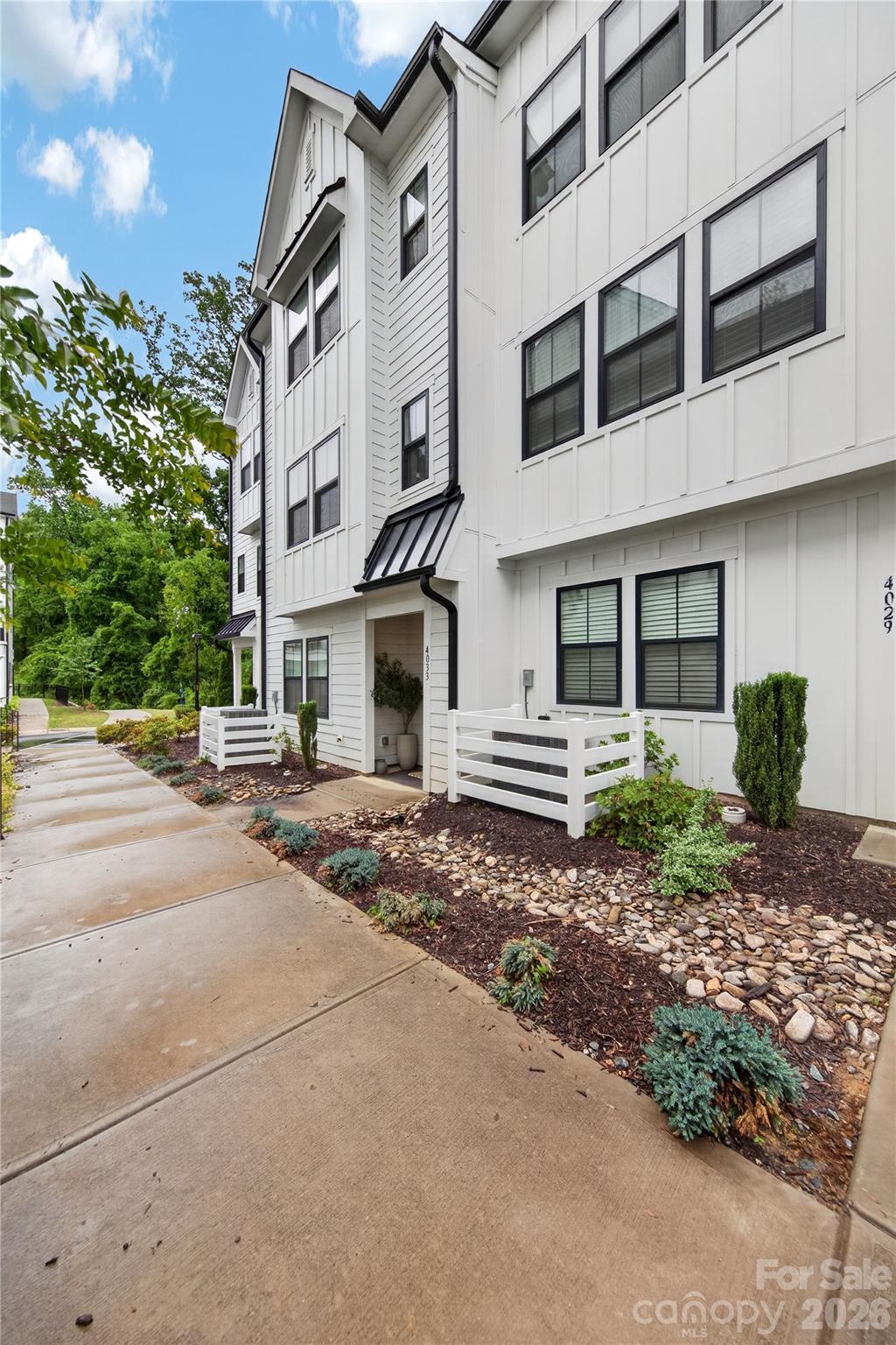 4033 Polluck Way Charlotte NC 28209