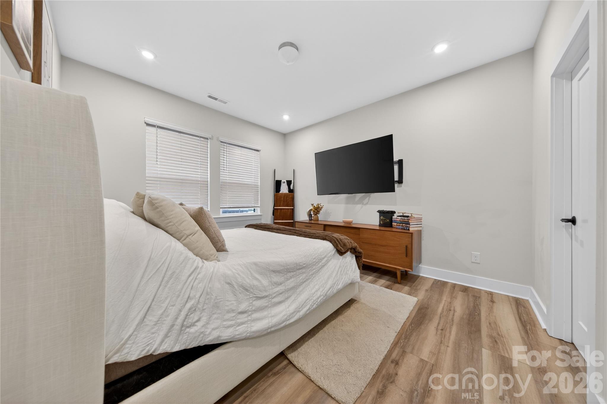 4033 Polluck Way Charlotte NC 28209