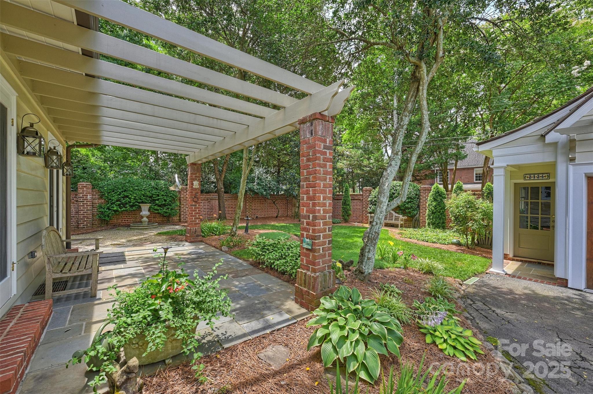 2126 Norton Road Charlotte NC 28207