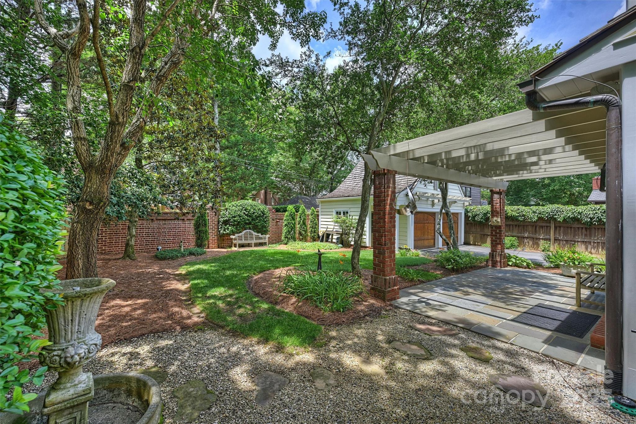 2126 Norton Road Charlotte NC 28207