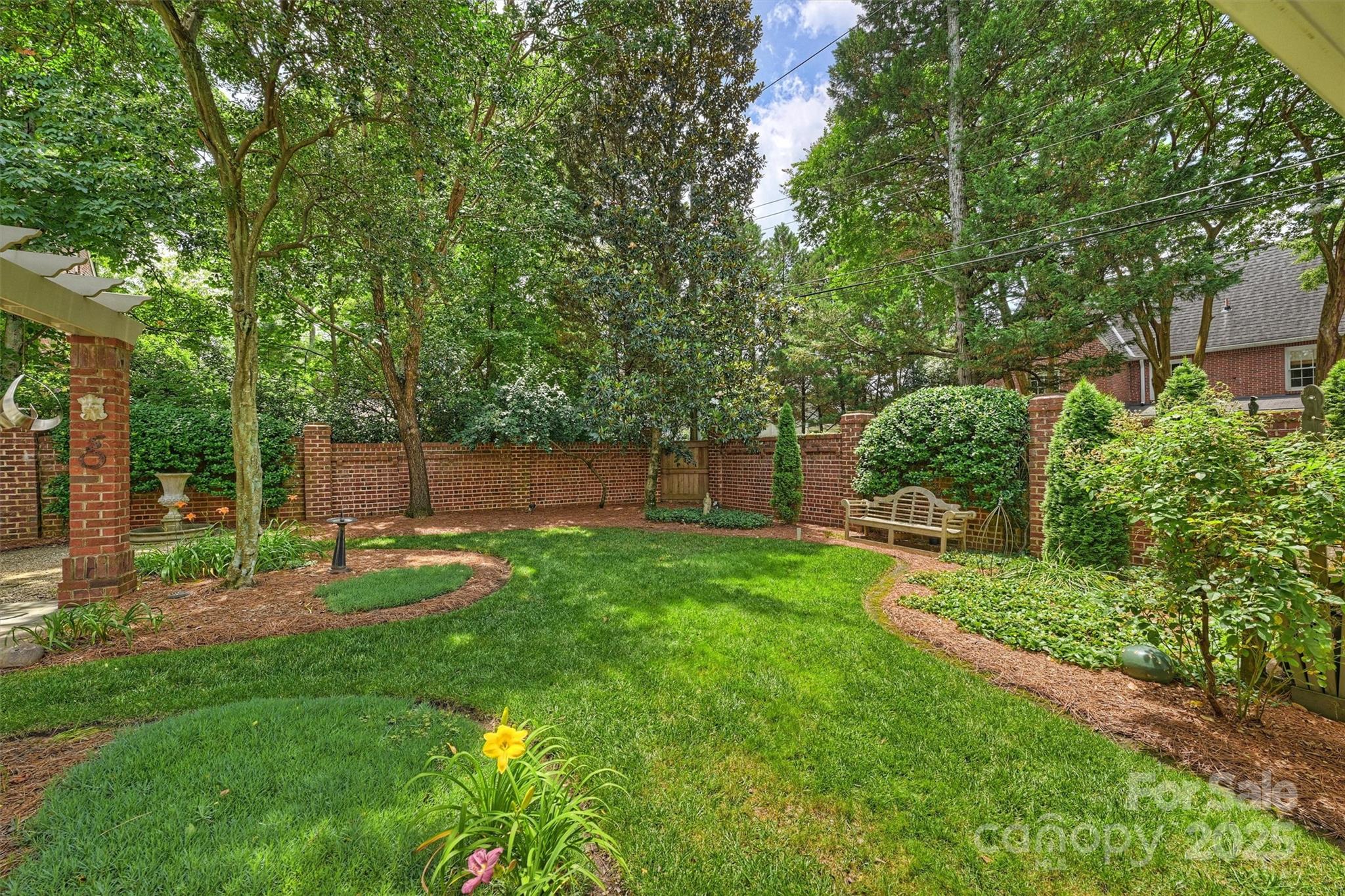 2126 Norton Road Charlotte NC 28207