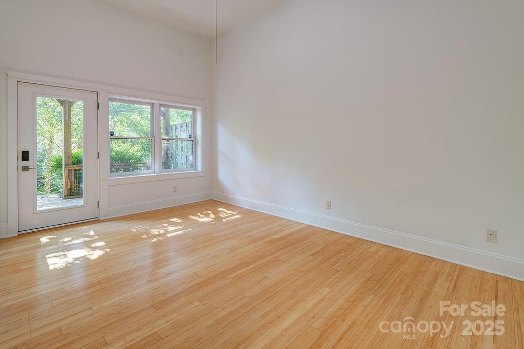 60 Sunrise Drive Asheville NC 28806