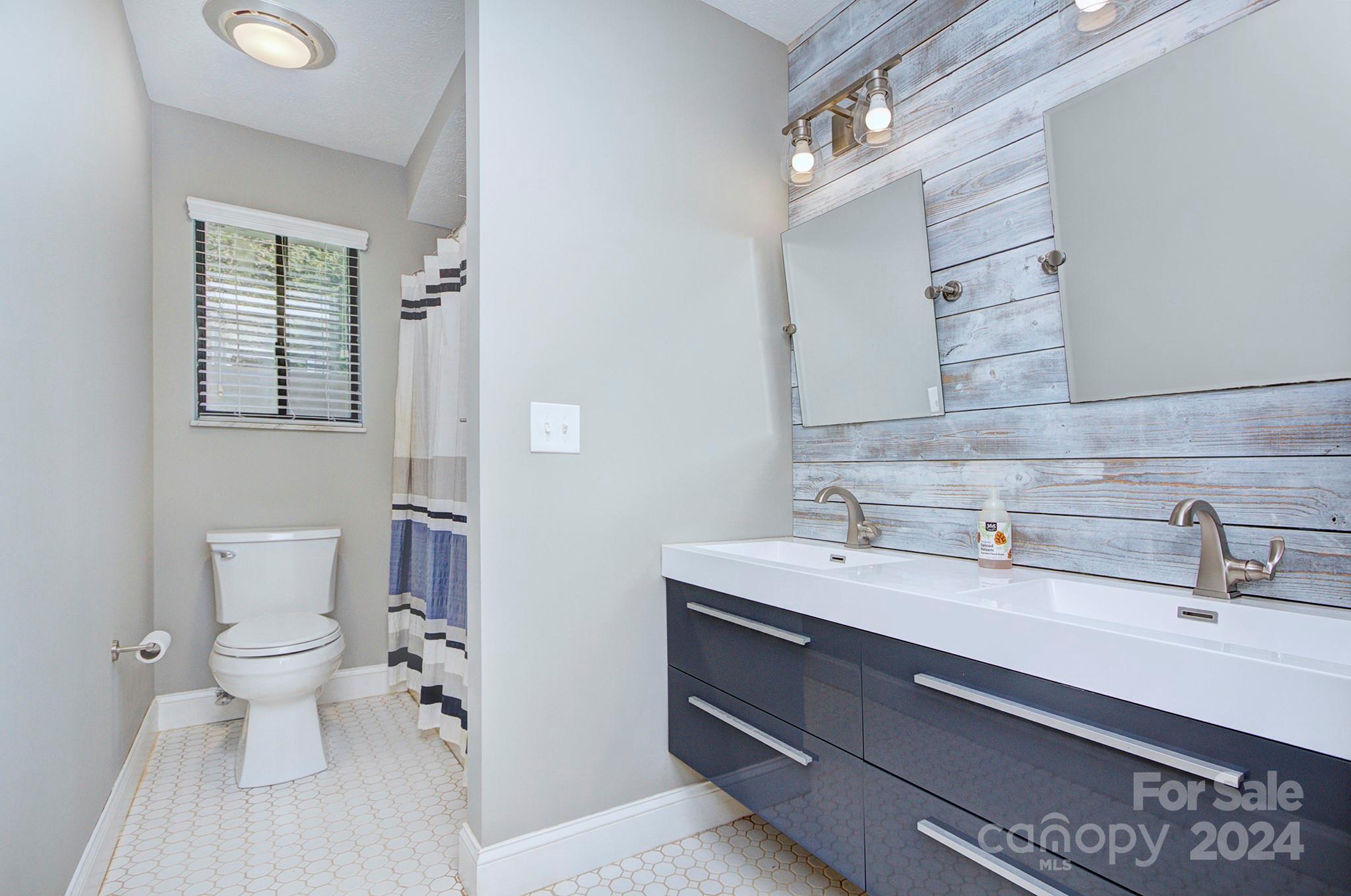 101 Wilkie Way Fletcher NC 28732