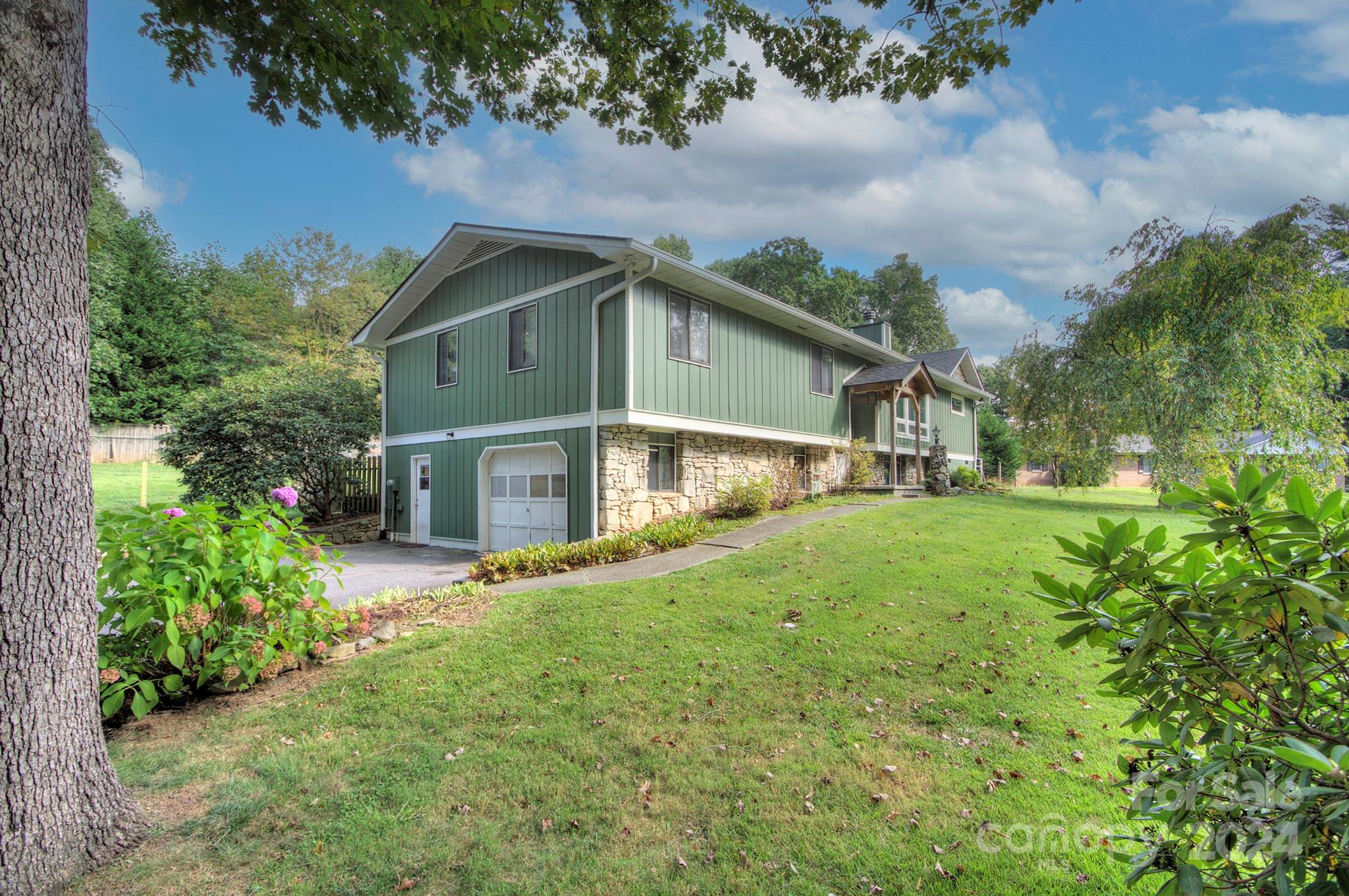 101 Wilkie Way Fletcher NC 28732