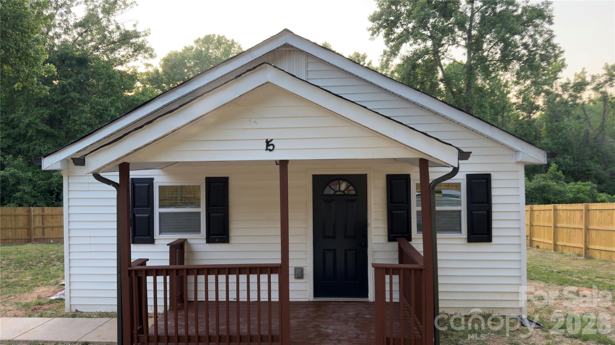 15 Groves Street Cramerton NC 28032