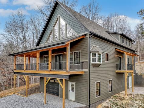 171 Cowtail Cove Clyde NC 28721