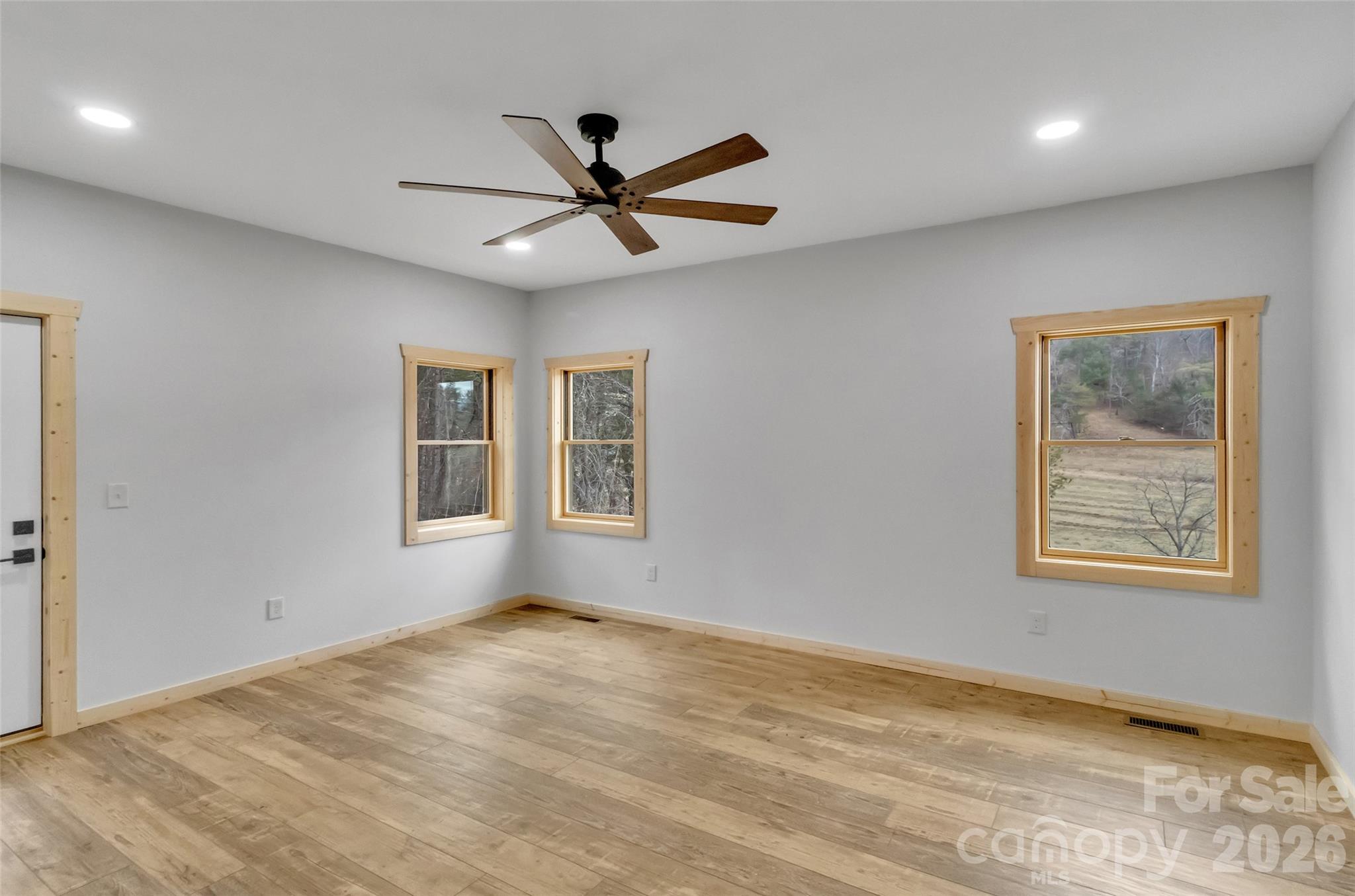 171 Cowtail Cove Clyde NC 28721