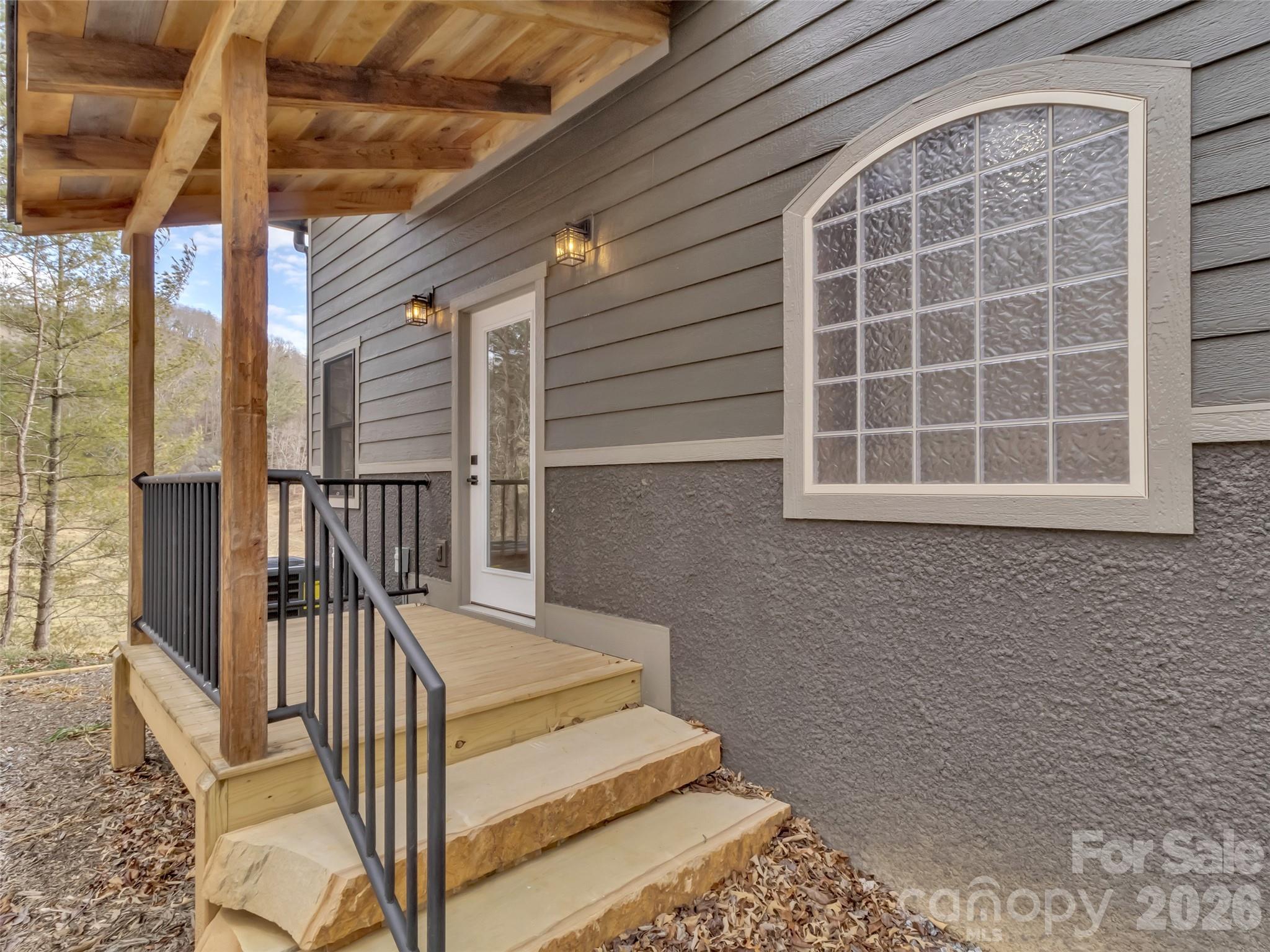 171 Cowtail Cove Clyde NC 28721