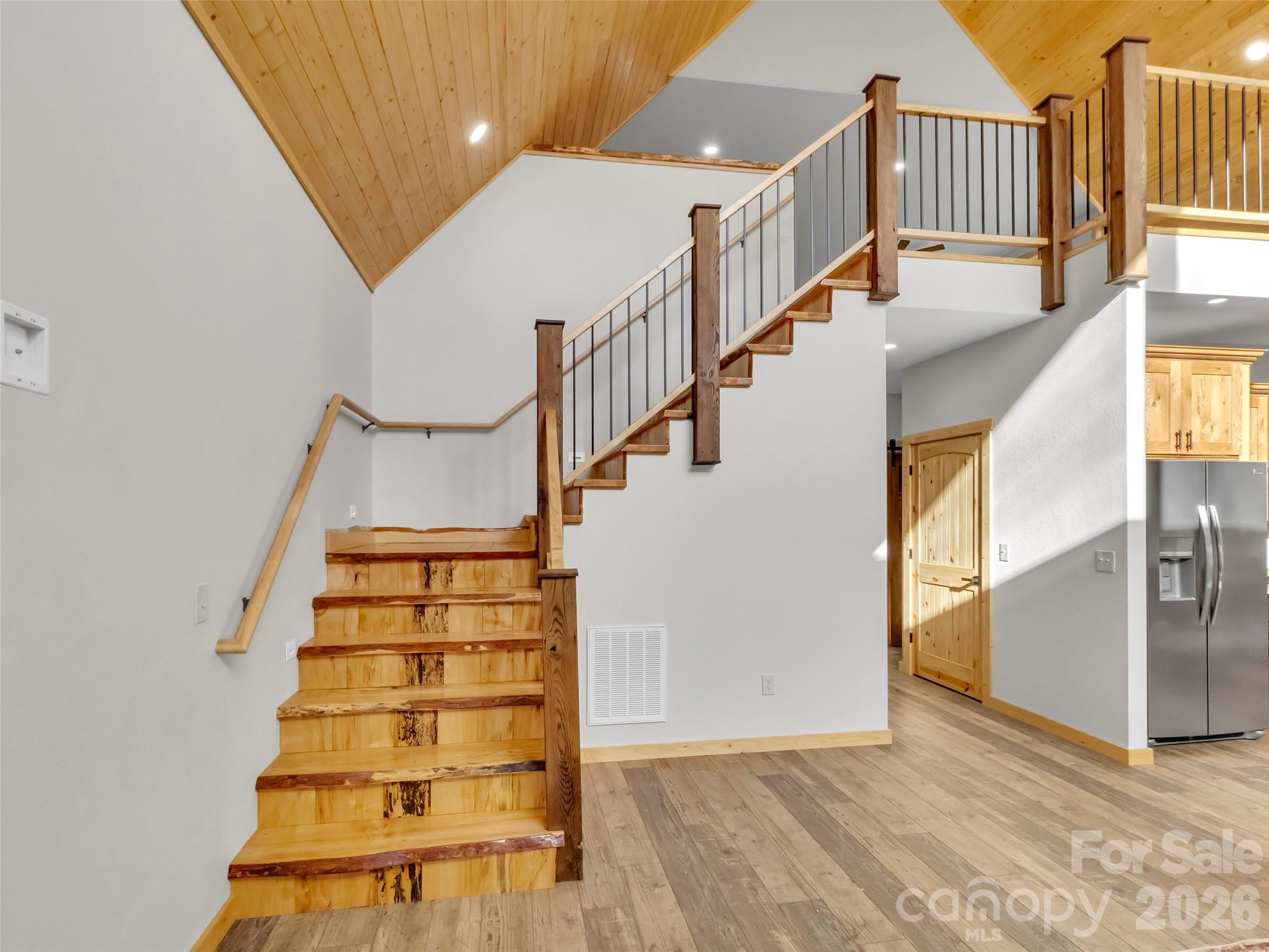 171 Cowtail Cove Clyde NC 28721