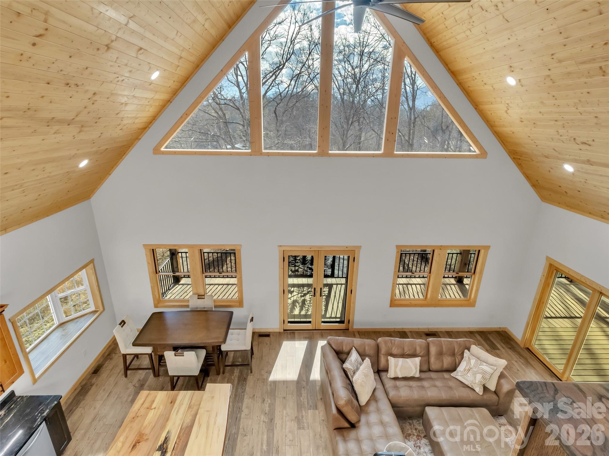 171 Cowtail Cove Clyde NC 28721