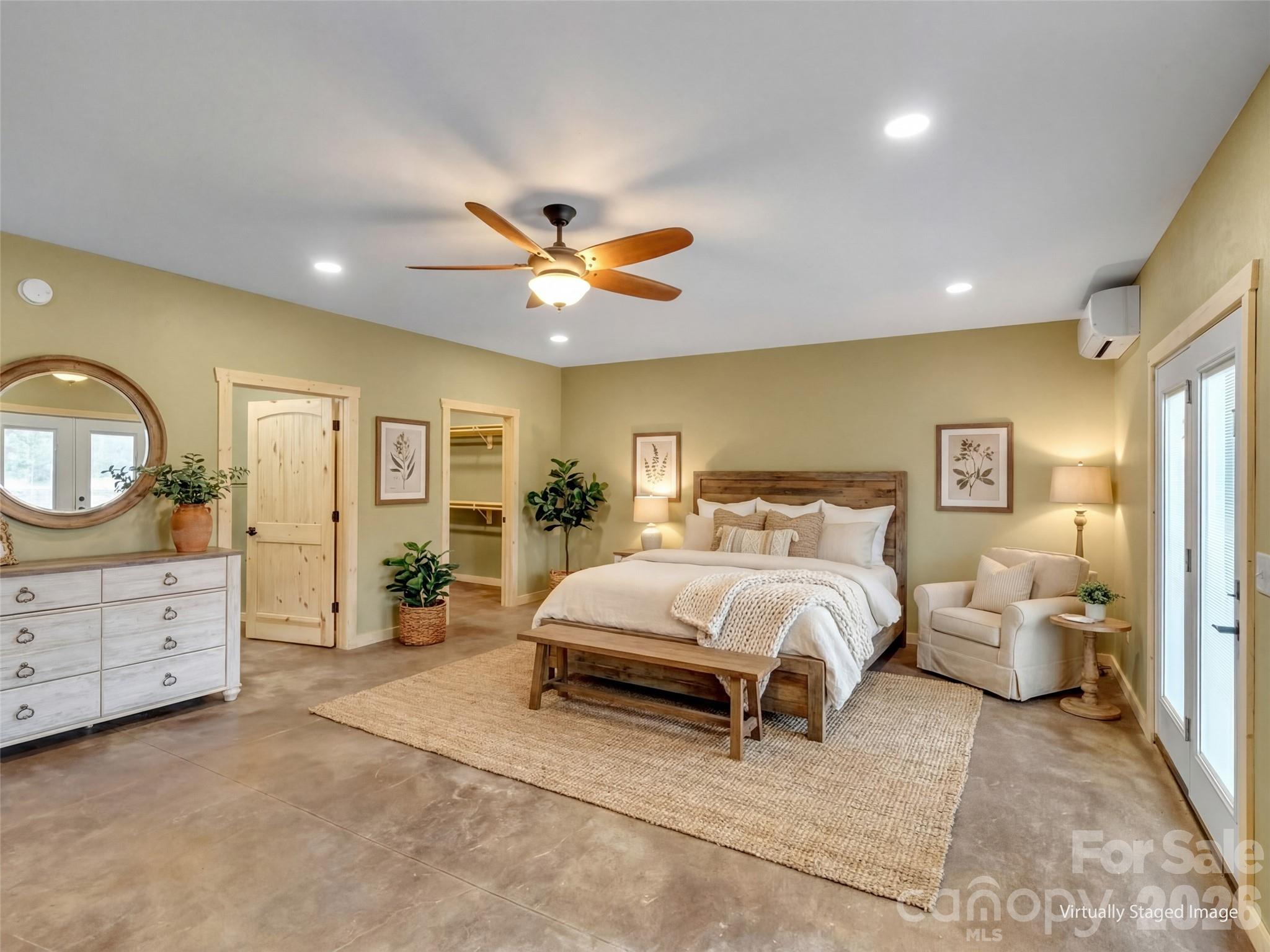 171 Cowtail Cove Clyde NC 28721