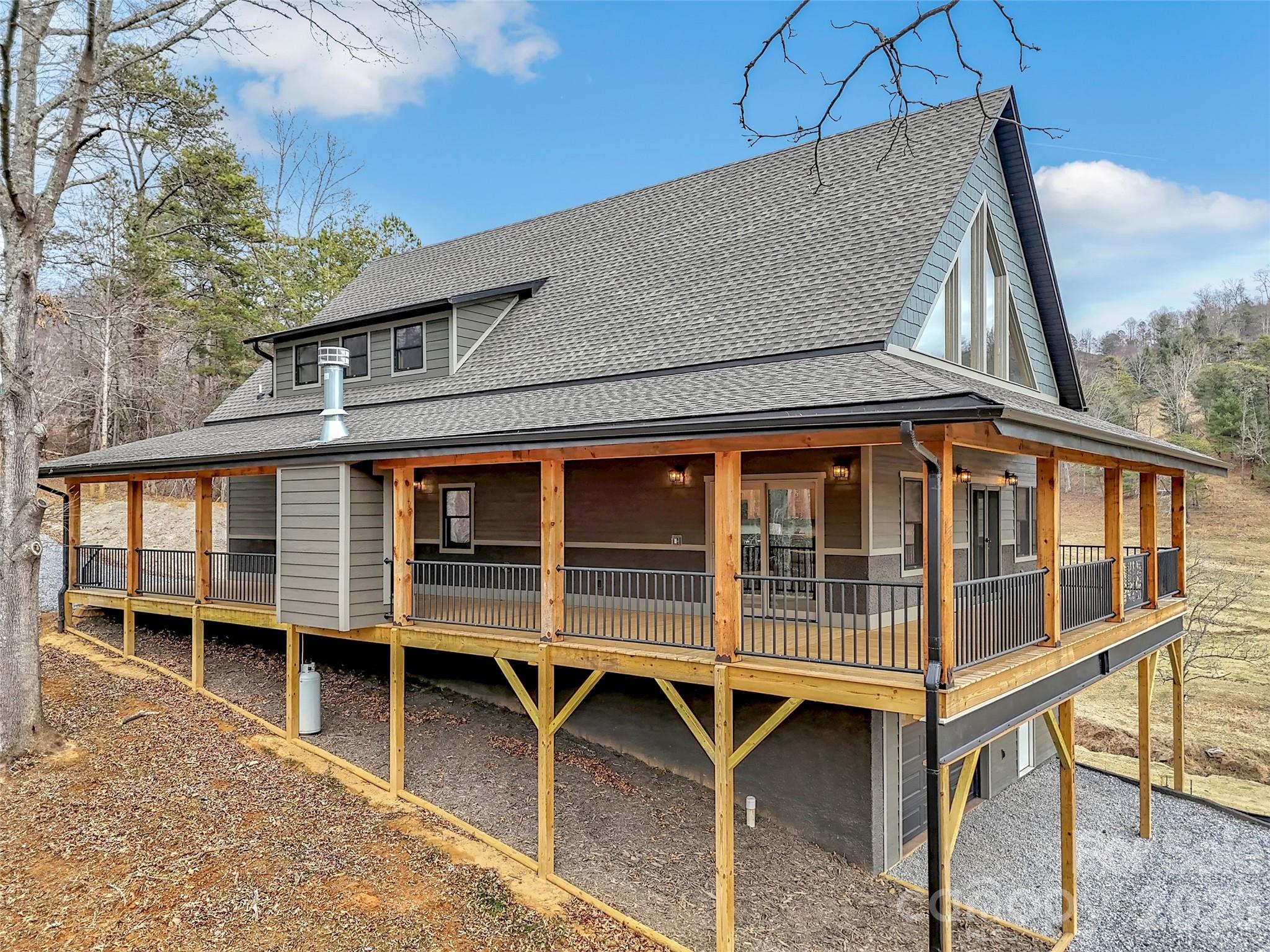 171 Cowtail Cove Clyde NC 28721
