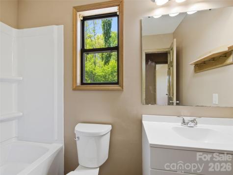 286 Pioneer Ridge Road Canton NC 28716