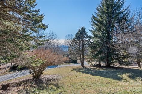 286 Pioneer Ridge Road Canton NC 28716