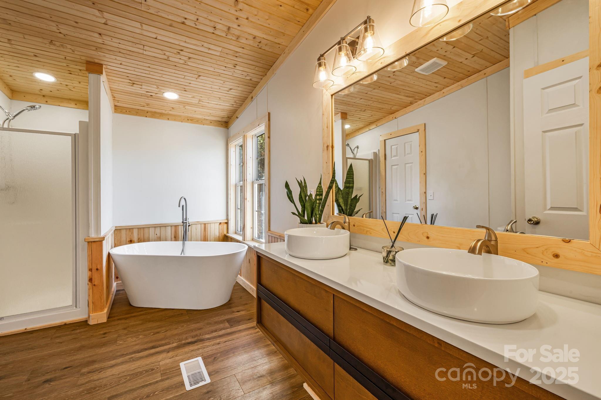 398 Dogwood Drive Bakersville NC 28705