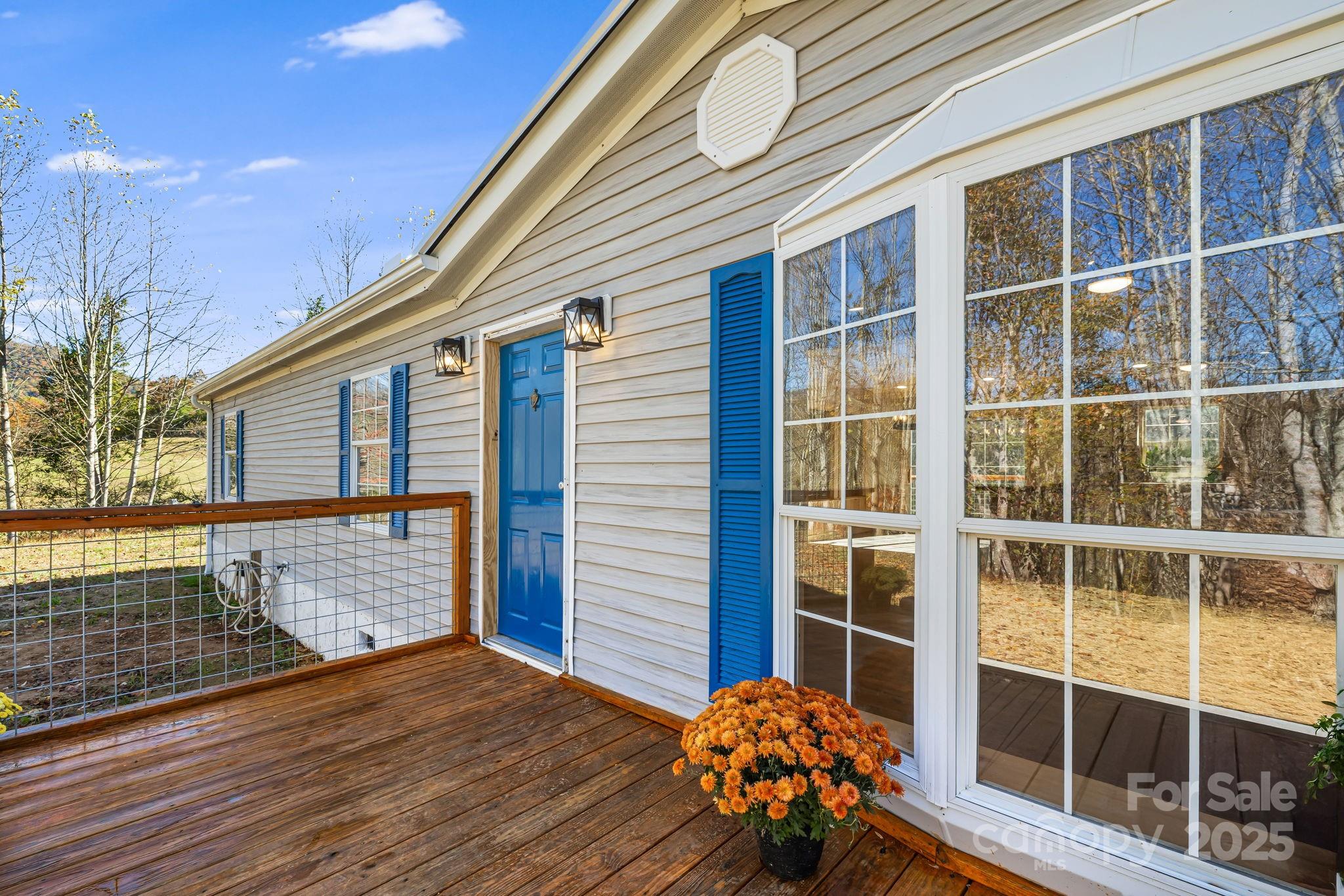 398 Dogwood Drive Bakersville NC 28705