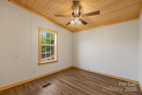 398 Dogwood Drive Bakersville NC 28705