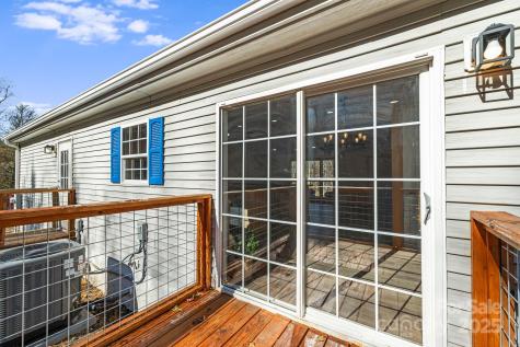 398 Dogwood Drive Bakersville NC 28705