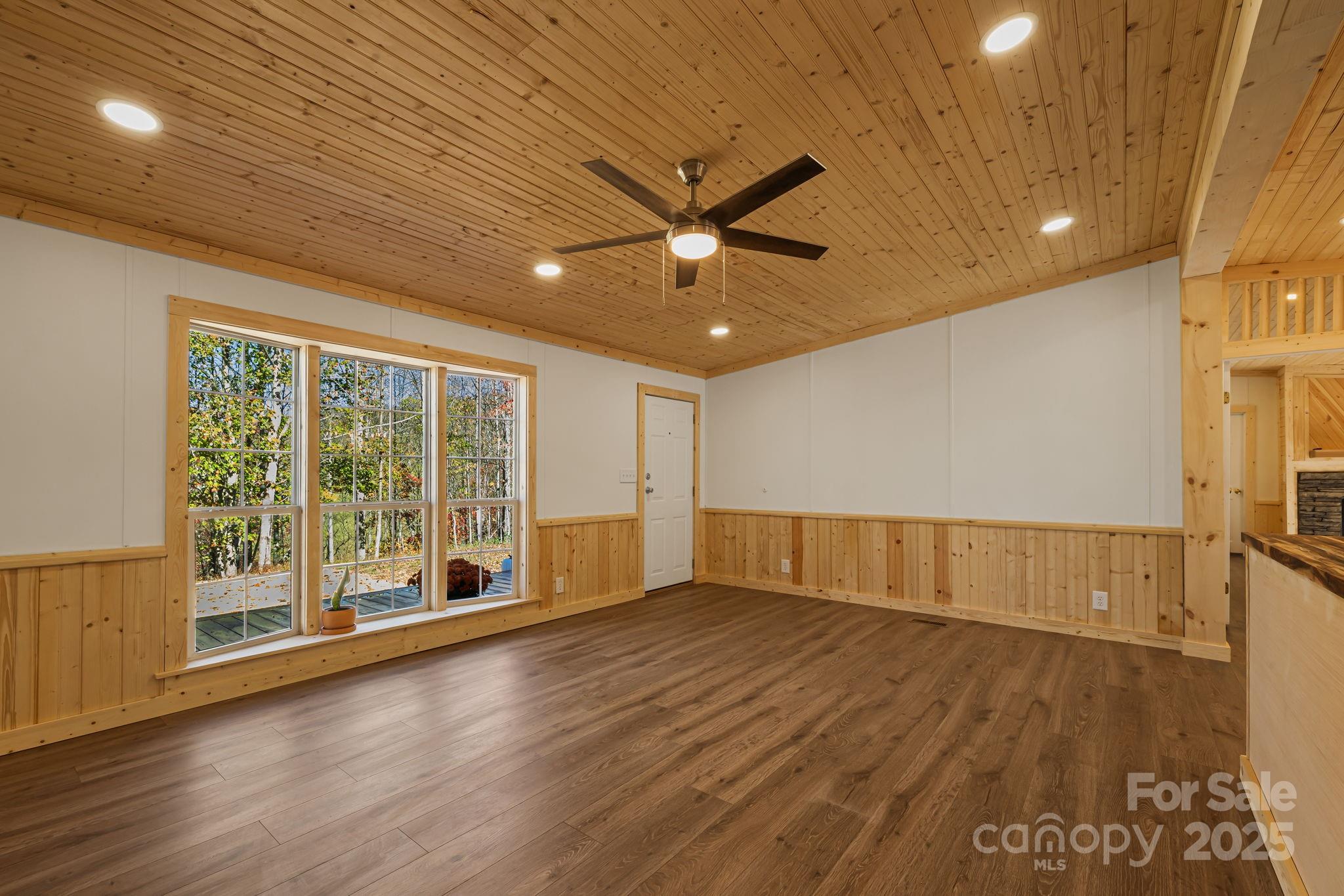 398 Dogwood Drive Bakersville NC 28705