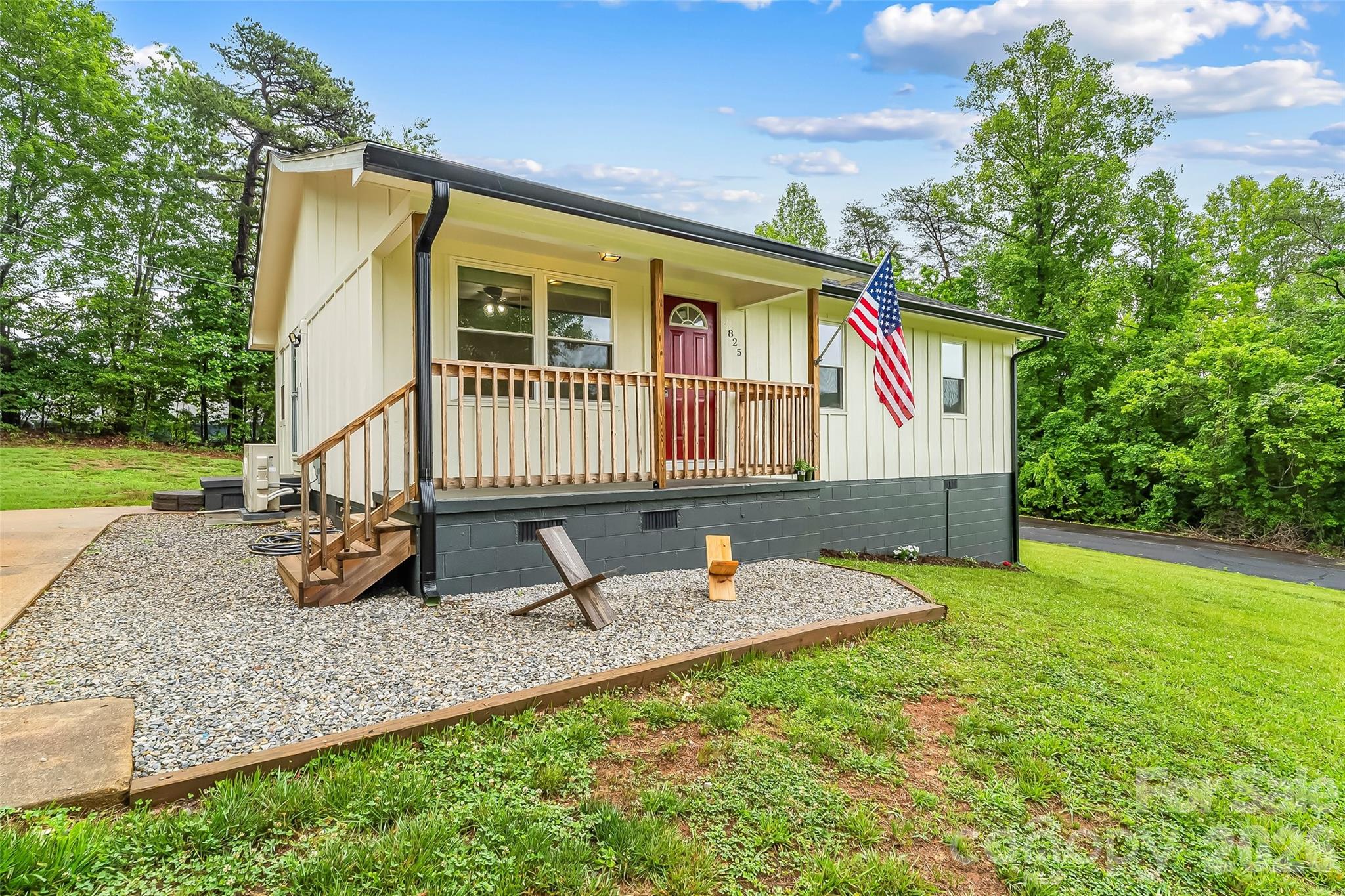 825 S Creek Road Nebo NC 28761