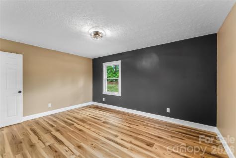 825 S Creek Road Nebo NC 28761