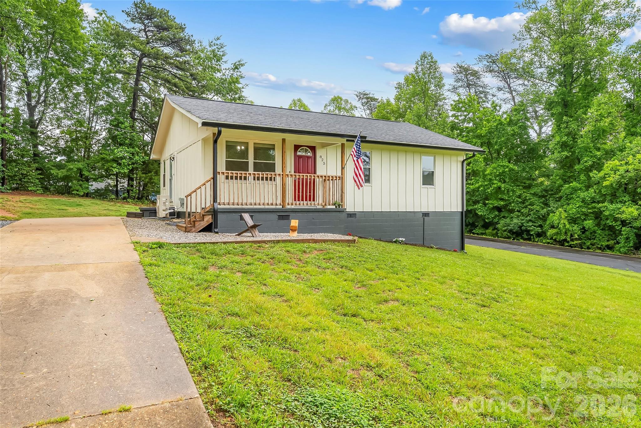 825 S Creek Road Nebo NC 28761