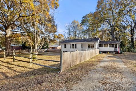 604 Cold Stream Circle Chester SC 29706