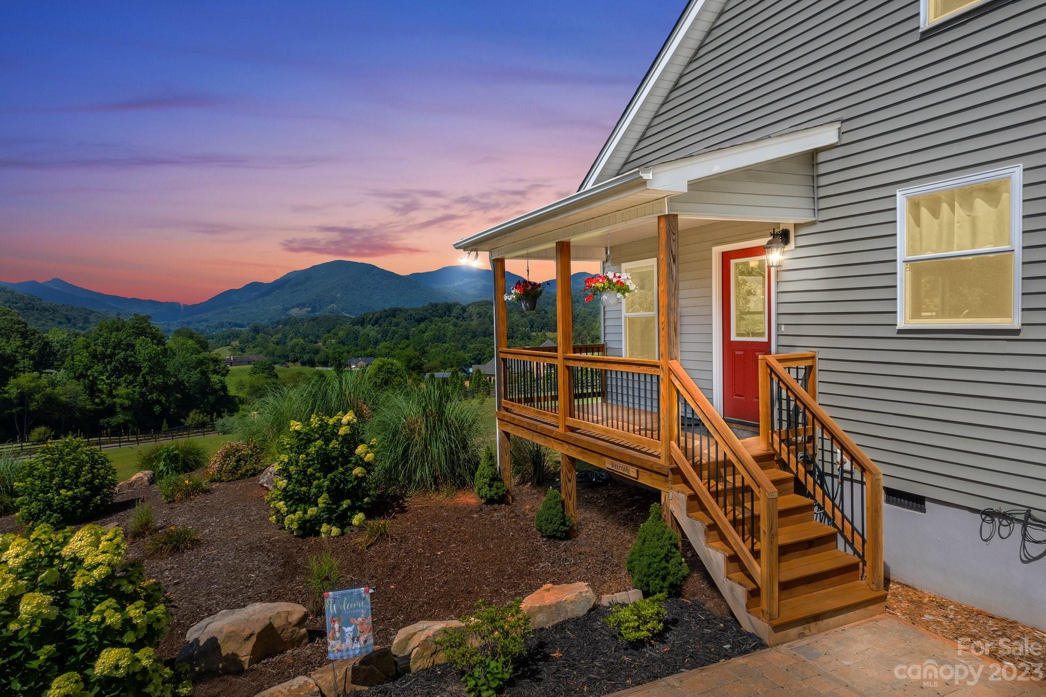 105 Peach Tree Valley Drive Leicester NC 28748