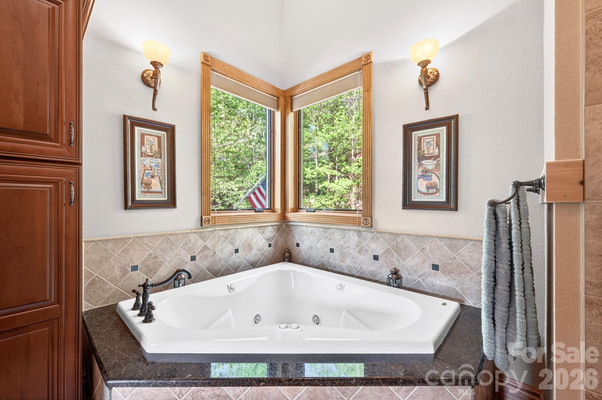 80 E Valley View Drive Marion NC 28752