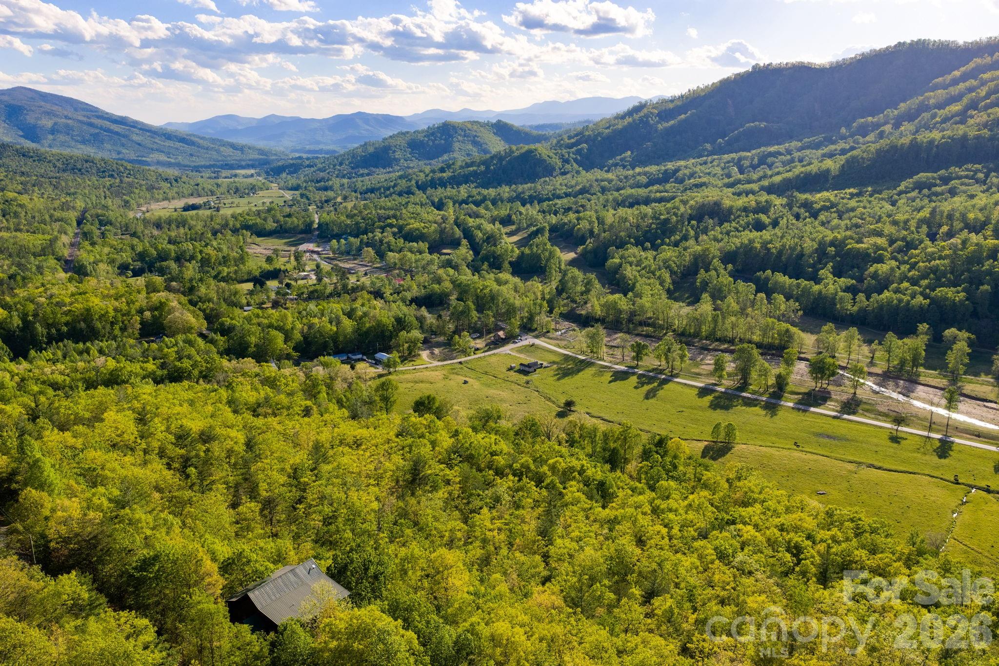80 E Valley View Drive Marion NC 28752
