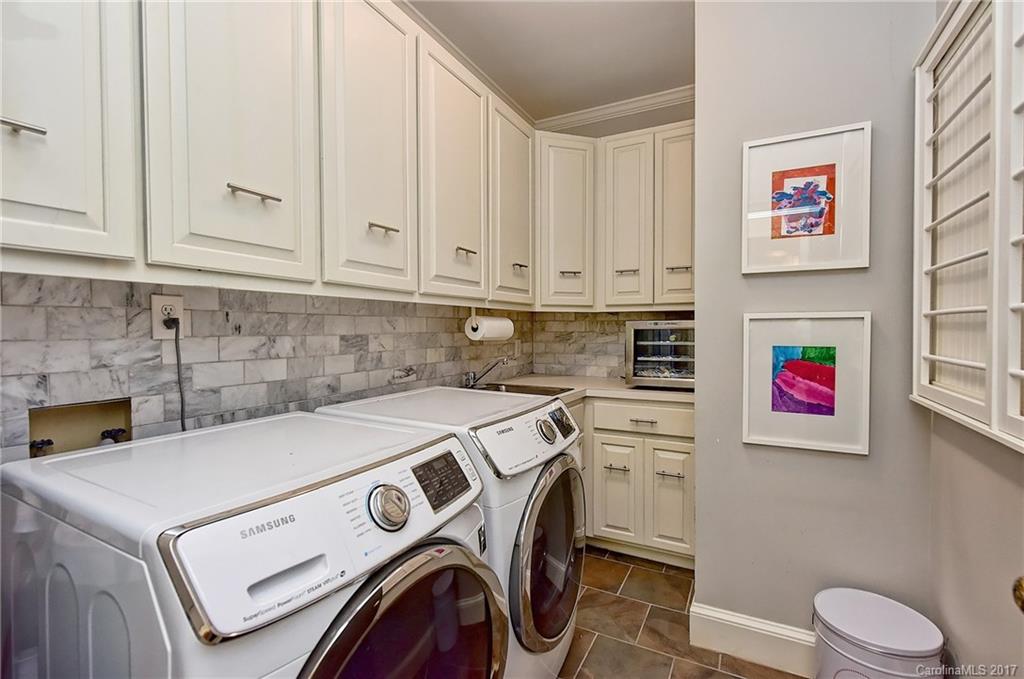 2401 Calais Place Charlotte NC 28211