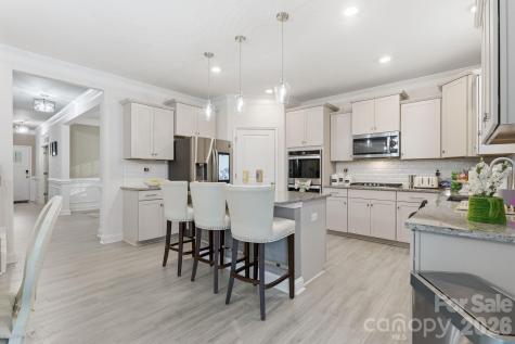 108 W Northstone Road Mooresville NC 28115