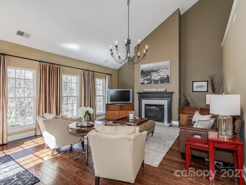 10224 Berkeley Pond Drive Charlotte NC 28277