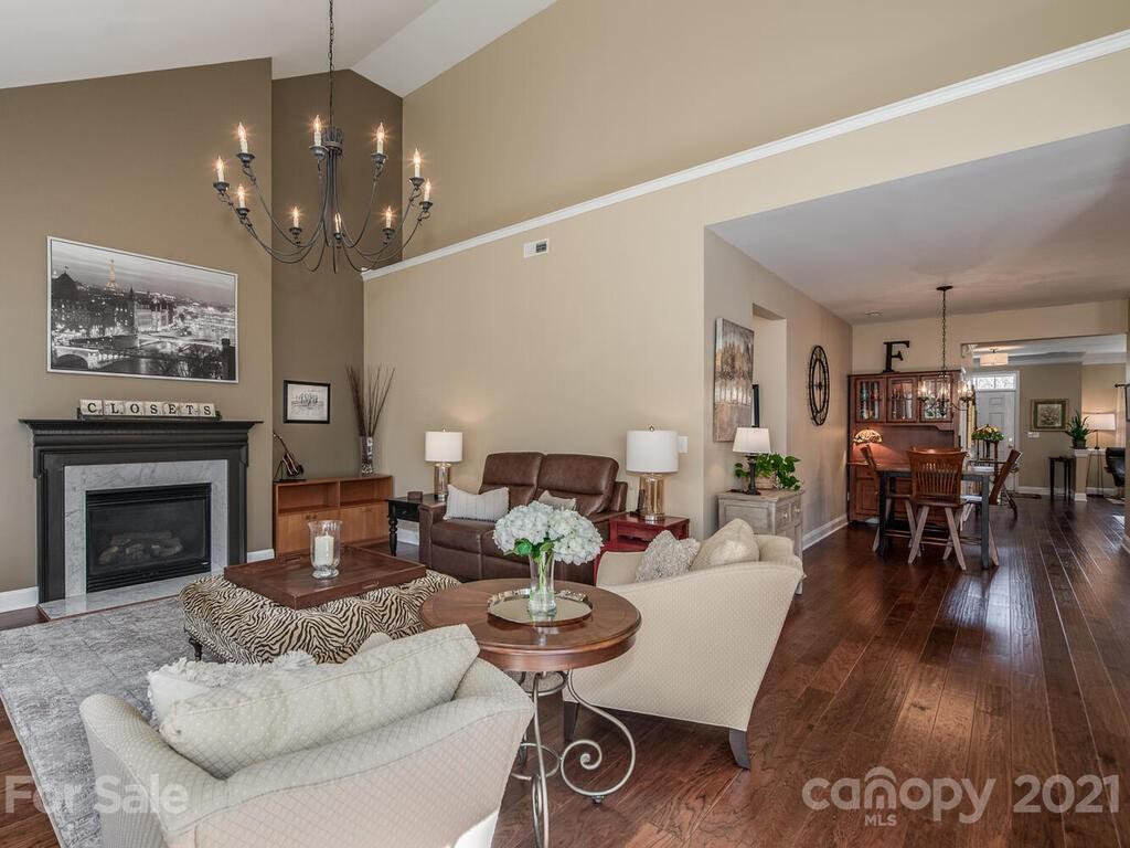 10224 Berkeley Pond Drive Charlotte NC 28277