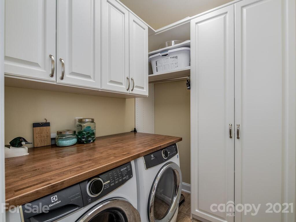 10224 Berkeley Pond Drive Charlotte NC 28277