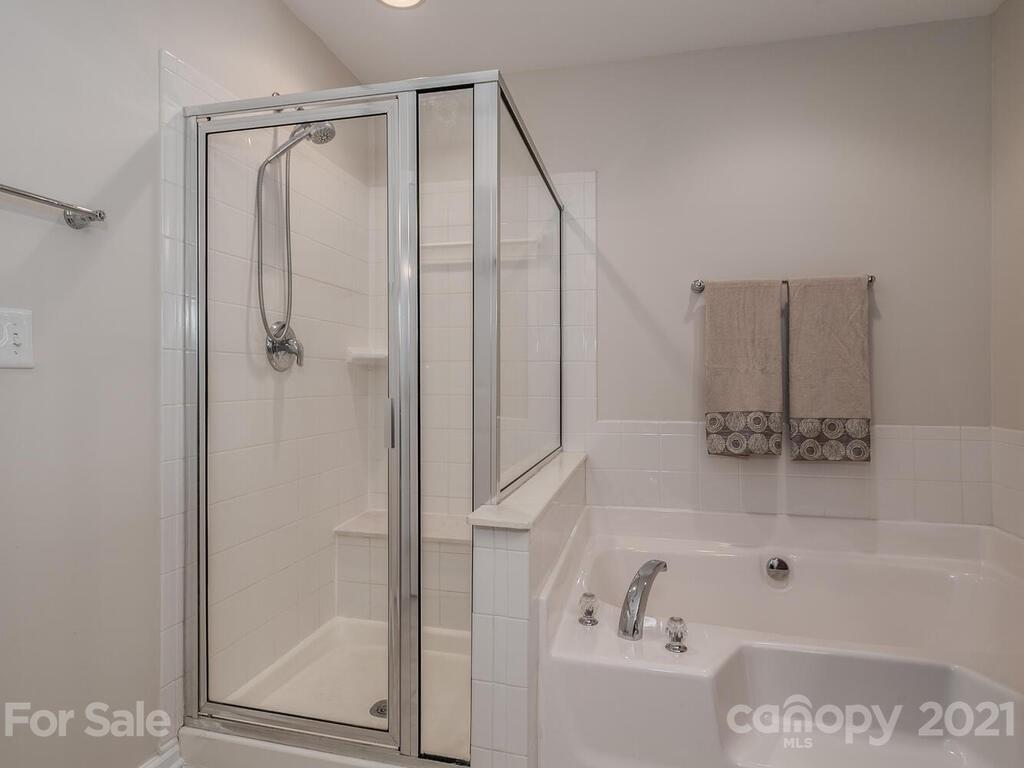10224 Berkeley Pond Drive Charlotte NC 28277