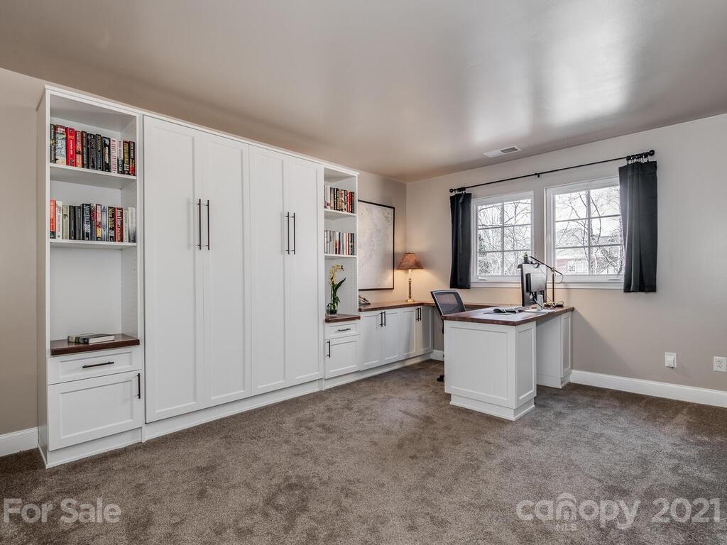 10224 Berkeley Pond Drive Charlotte NC 28277