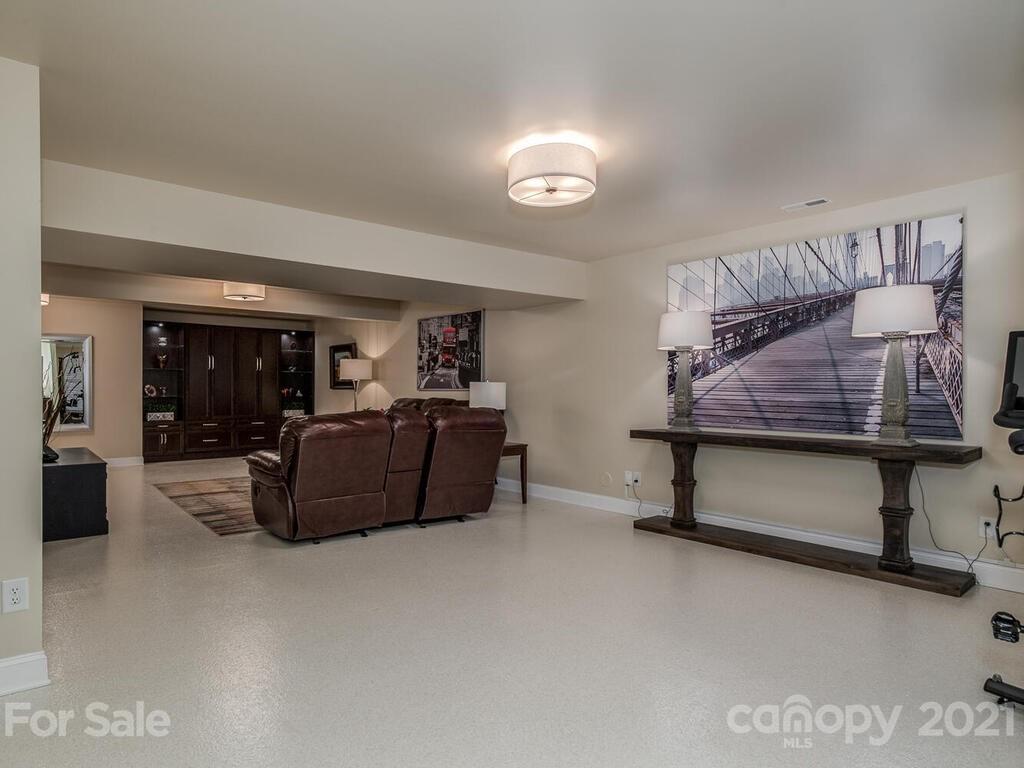 10224 Berkeley Pond Drive Charlotte NC 28277