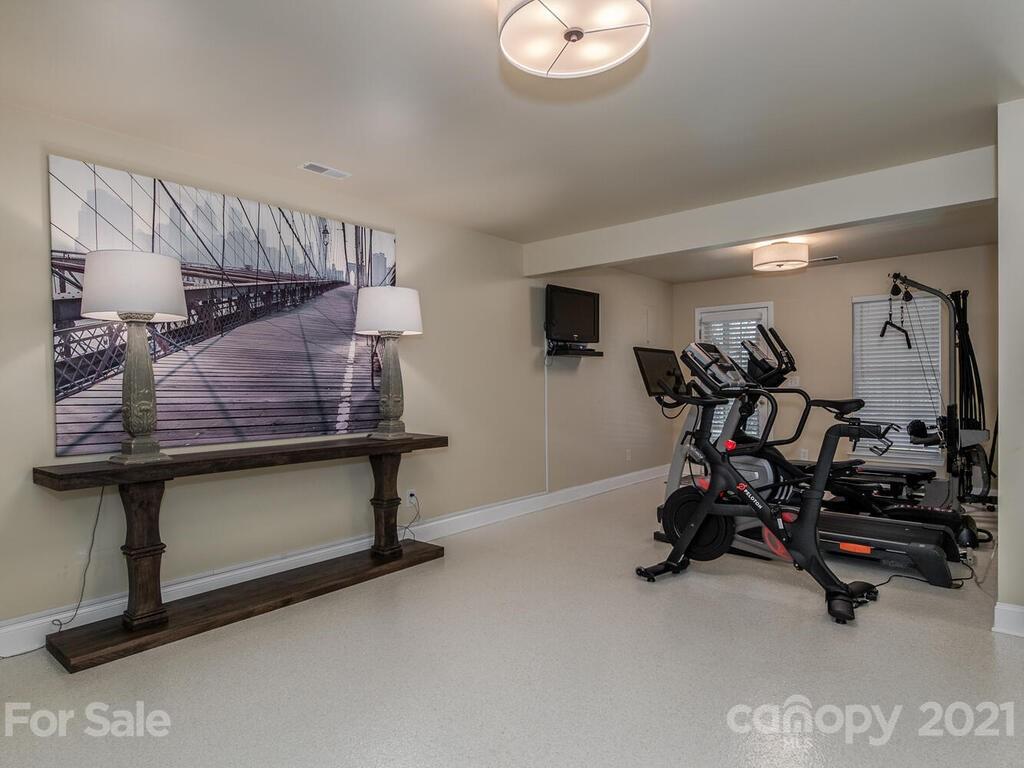 10224 Berkeley Pond Drive Charlotte NC 28277