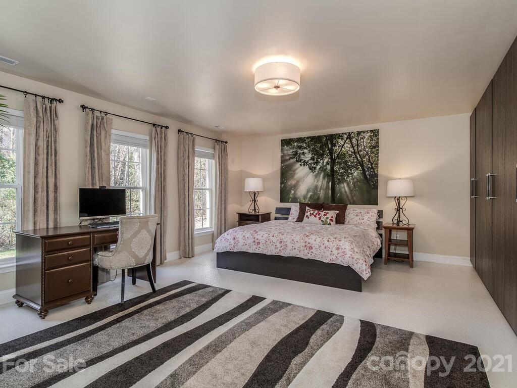 10224 Berkeley Pond Drive Charlotte NC 28277