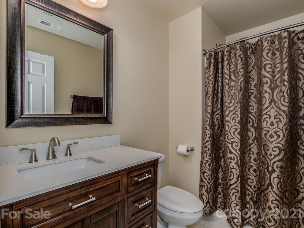 10224 Berkeley Pond Drive Charlotte NC 28277