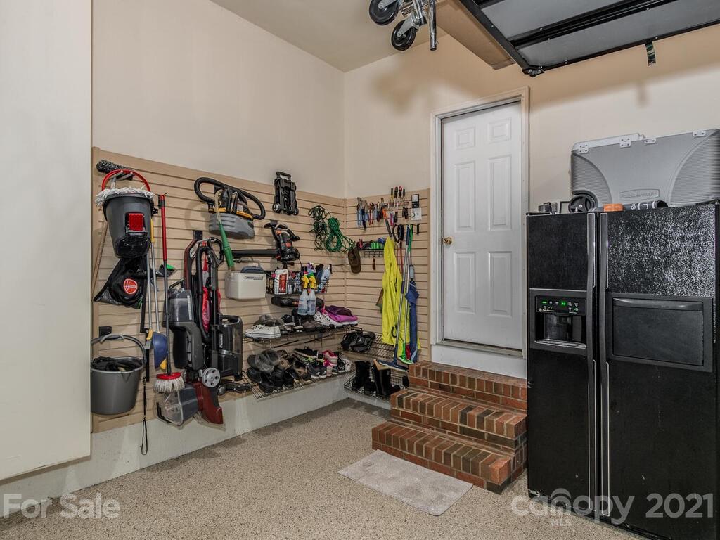 10224 Berkeley Pond Drive Charlotte NC 28277